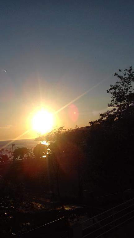 Pensjonat And Hvar Vijola 3*