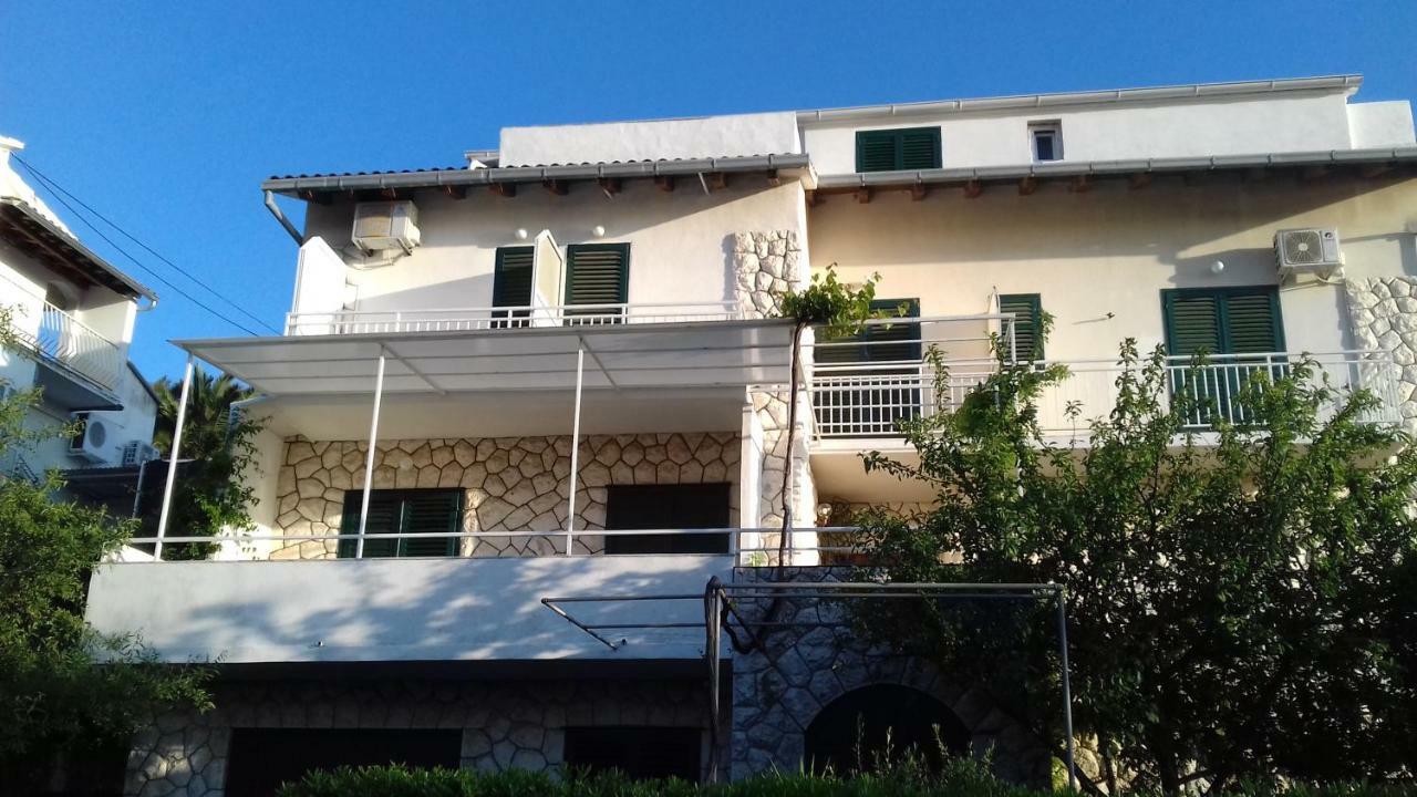 And Hvar Vijola 3*